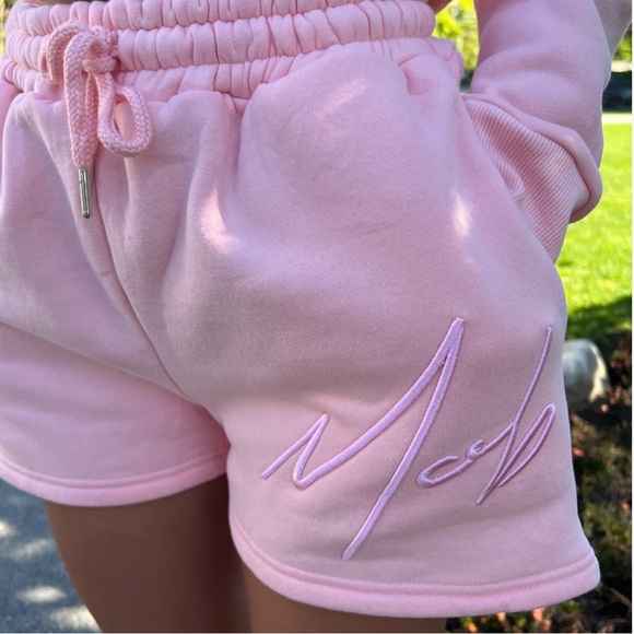 Strawberry Milk Mob - Pink Short - Picture 6 of 10